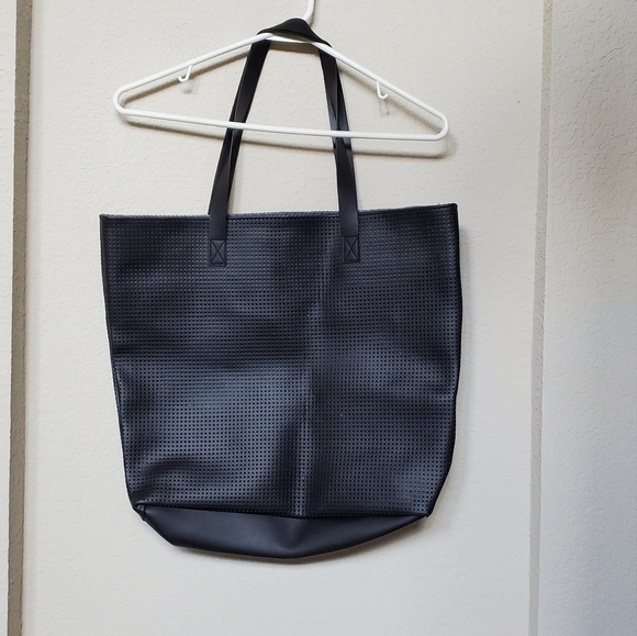 Handbags - Tote Bag